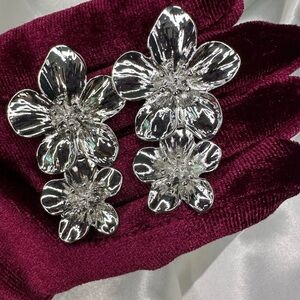 ZARA Fashionable Silver Floral Earrings